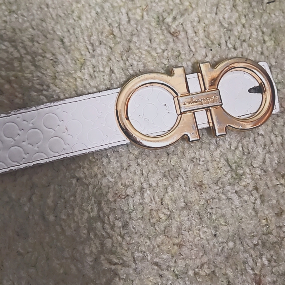Ferragamo belt